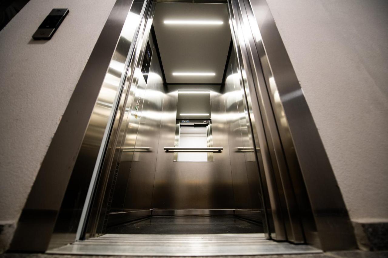 Smart Concept Living Plaza Bucareste Exterior foto